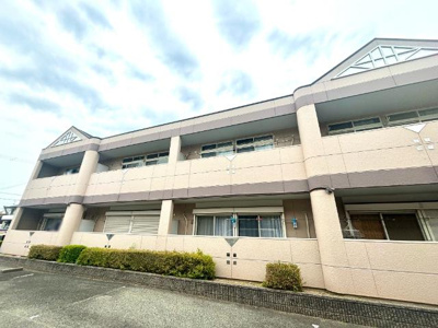 【外観】 | カステルＢ | 外観写真（昼）