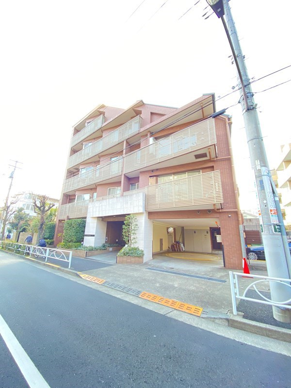 コンフォリア碑文谷の外観