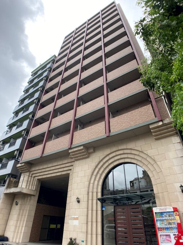 S-RESIDENCE難波Vialeの外観