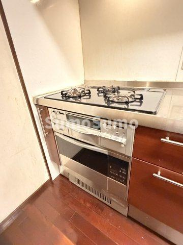 世田谷区上馬４丁目戸建てのキッチン|きれいなキッチンです