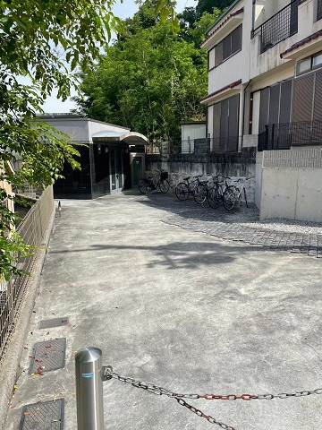 Rea-Granz宝塚千種の外観