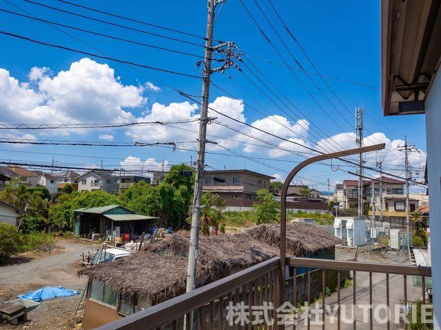 東京都八王子市楢原町　角地中古一戸建ての展望