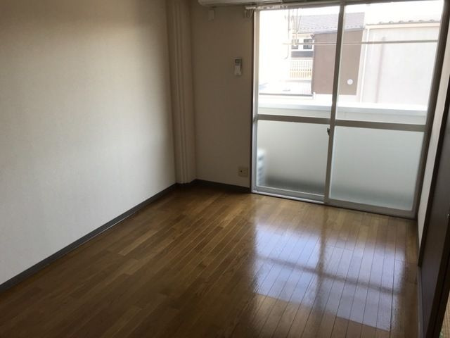 【洋室】 | ユーカリハイツ