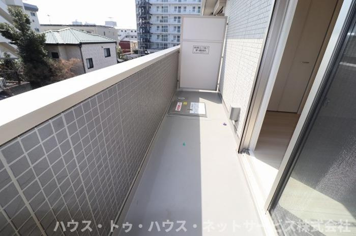 Confort uのバルコニー