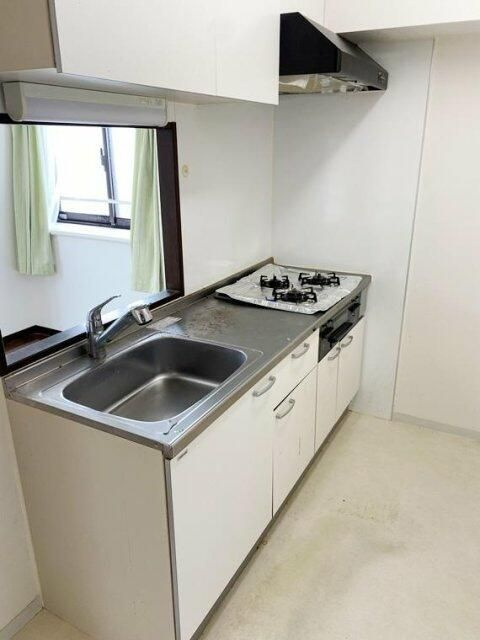 綾瀬市大上３丁目の賃貸マンションのキッチン