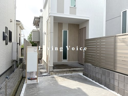 【仲介手数料０円】相模原市南区相南2丁目5期　新築一戸建て　1号棟　全2棟のエントランス|相模原市南区相南2丁目5期　新築一戸建て　全2棟