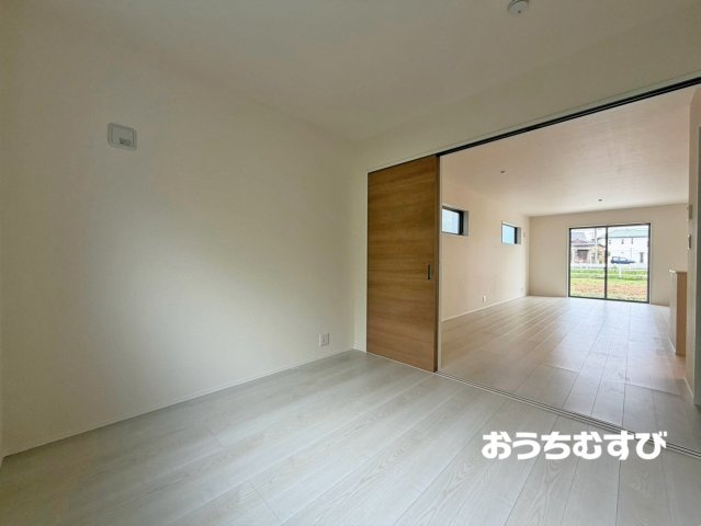 春日井市柏井町7丁目(全4棟)の洋室