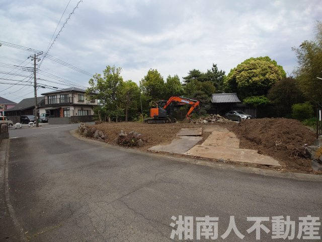 高座郡寒川町倉見　全２棟　