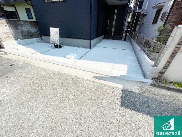 明石市藤が丘　第4期　新築一戸建ての駐車場|駐車スペース！散水栓があるので、こまめに愛車を洗えます！