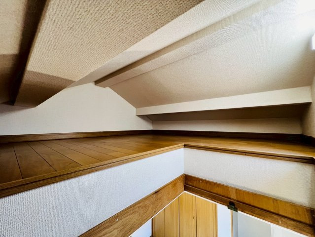 【収納】 | 練馬区下石神井２丁目　中古戸建て | 季節物や普段使わない物をすっきり収納できる小屋裏収納です