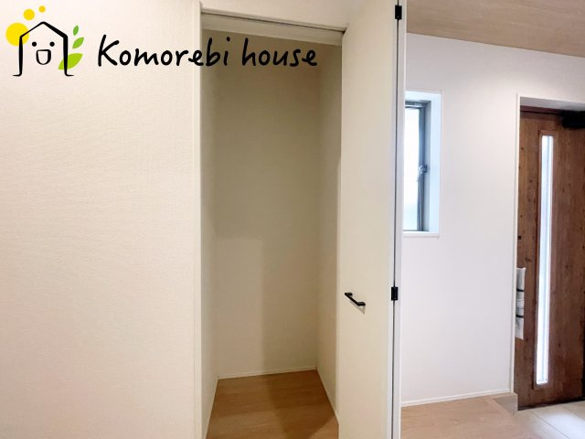 蓮田市江ヶ崎　新築一戸建て　グラファーレ 01の収納|26.9.11
