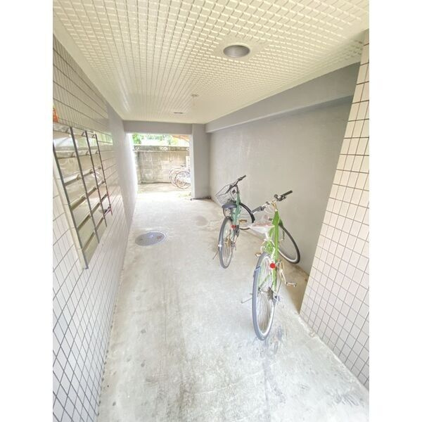 アーバンポイント川名本町　SOHO/事務所利用可　民泊不可　名古屋市賃貸　仲介手数料無料のロビー