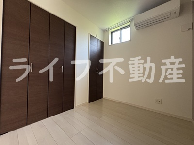 Ace Garden Heights Iの洋室|明るい洋室です