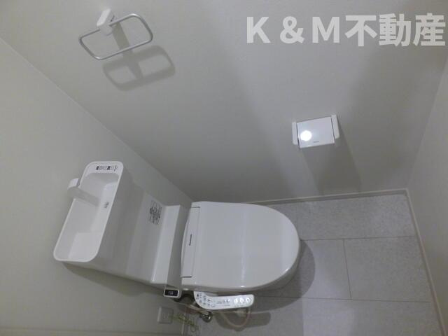オークプレイスのトイレ|コンパクトで使いやすいトイレです