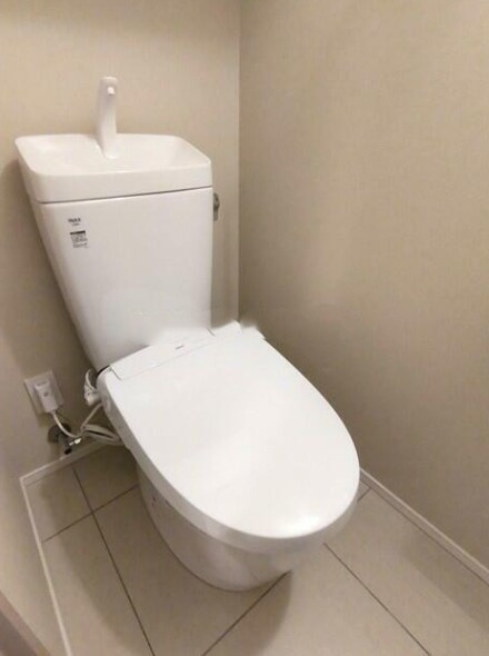 シーズンフラッツ新大塚 のトイレ