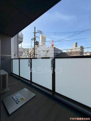 【バルコニー】