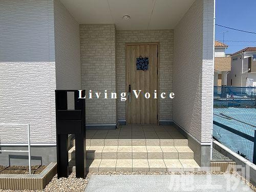 【エントランス】 | 【仲介手数料０円】秦野市東田原　新築一戸建て | 秦野市東田原　新築一戸建て
