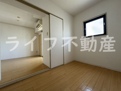 CORNICHE長瀬の内装|明るい室内です