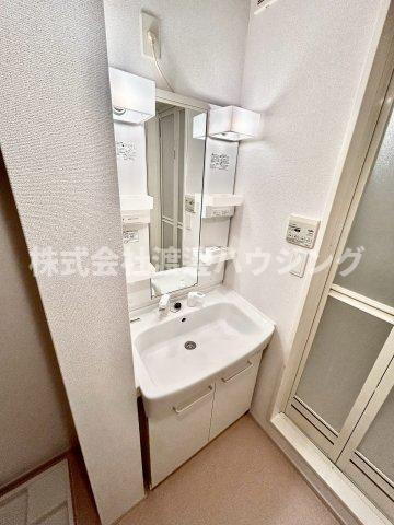 Yシャトレーヌの洗面所