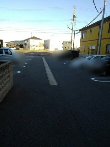 リトル　ベル　　刈谷市近郊の賃貸はクラスホーム刈谷店の駐車場|駐車場があります