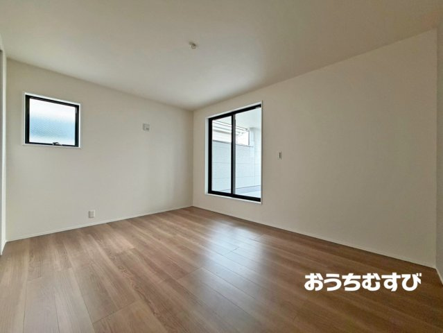 春日井市柏井町7丁目(全4棟)の洋室
