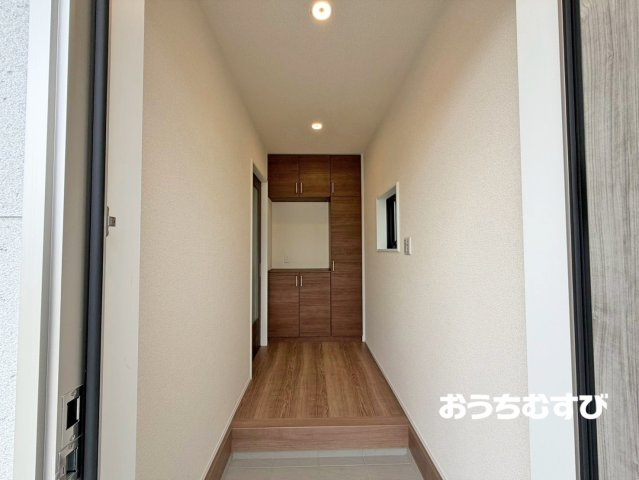 春日井市柏井町7丁目(全4棟)の玄関