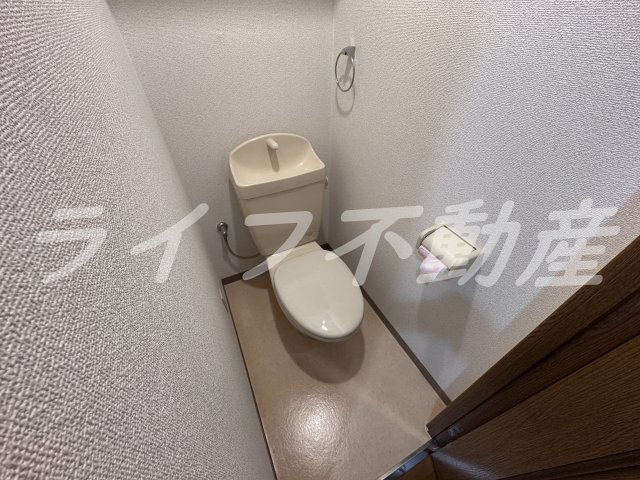 フジパレス中道のトイレ|コンパクトで使いやすいトイレです
