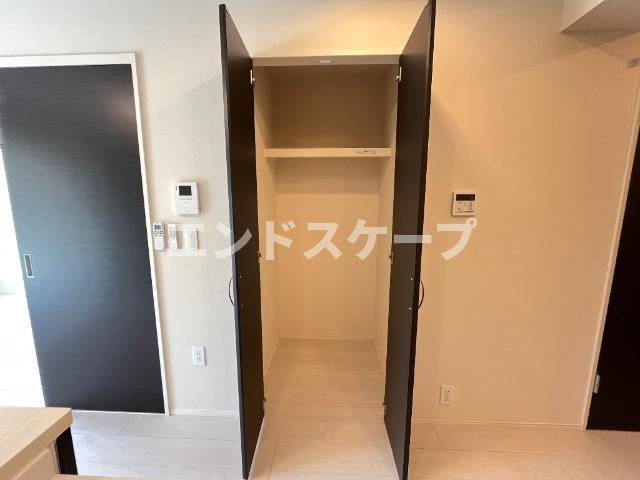 仮）高崎市上小鳥町Ｎ様アパート新築工事の収納|クローゼット（イメージ）
高崎、前橋のお部屋探しはエンドスケープまで！お客様の理想お聞かせ下さい♪