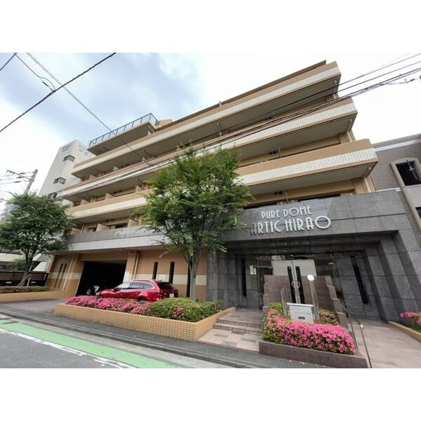 ピュアドームアーティック平尾の外観