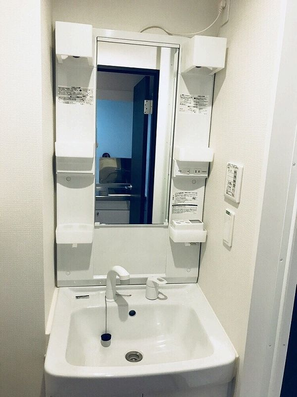 クレイノクレイの独立洗面台