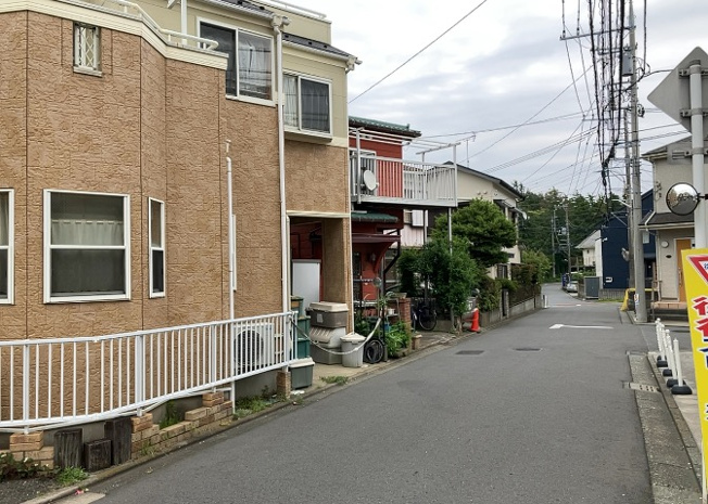 【展望】 | 三協・鶴間ガーデンハウス | 景色重視でお家選ぶをするとスーパーが遠い！学校が遠い！など生活をするうえで利便性で困ることもあります。まず一度現地を見学する際に、周辺の施設などがあるかを確認し、暮らし始めた後のことを想像しましょう。