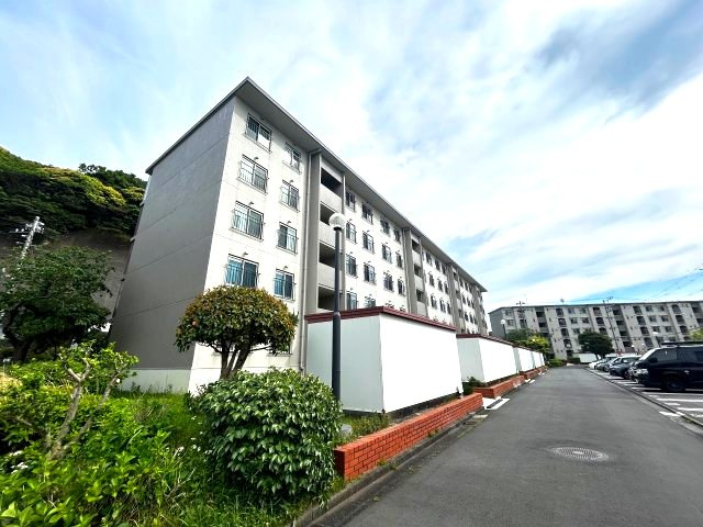 【外観】 | 横須賀市　マボリ海岸シーハイツ11号　中古マンション