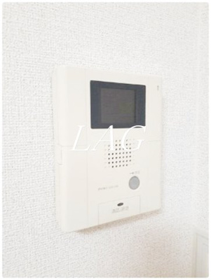 【セキュリティ】 | リバーパークＫ | モニター付きインターホンです。