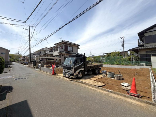 【前面道路含む現地写真】 | 牛久市さくら台1丁目5期　新築戸建
