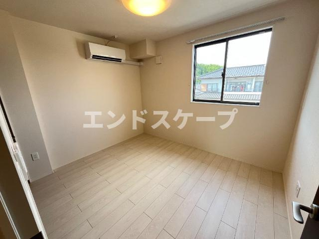 仮）高崎市上小鳥町Ｎ様アパート新築工事の内装|洋室（イメージ）
高崎、前橋のお部屋探しはエンドスケープまで！お客様の理想お聞かせ下さい♪