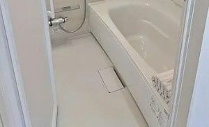 エヴァーガーデンの浴室|※同建物別部屋
