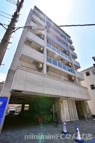 ウィンヒルズ難波西の外観
