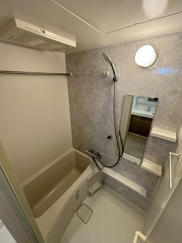 Metrosa谷町六丁目Southの浴室