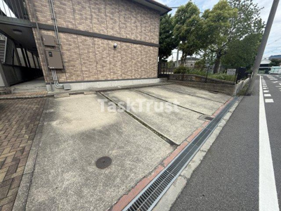 【駐車場】 | ハーフタイムIMAZU