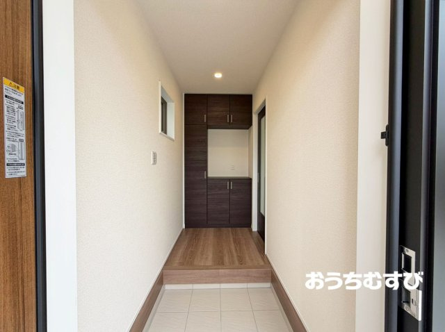 春日井市柏井町7丁目(全4棟)の玄関