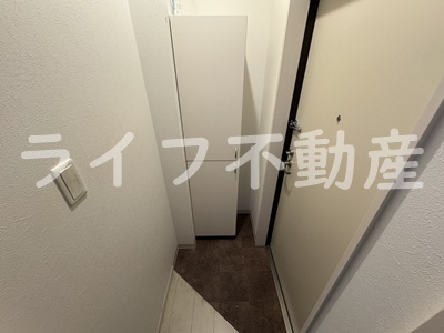 F asecia 近大前の玄関|落ち着いた玄関です