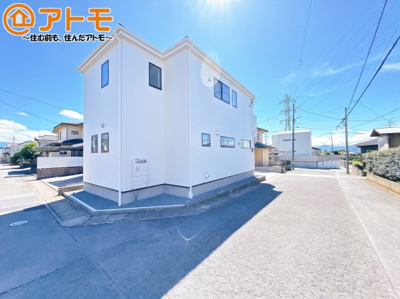 【前面道路含む現地写真】 | 沼津市小林台　新築一戸建て　全1棟 | 前面道路は車通りが少なく安心♪