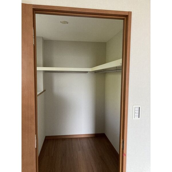 名次町ロジュマンの収納