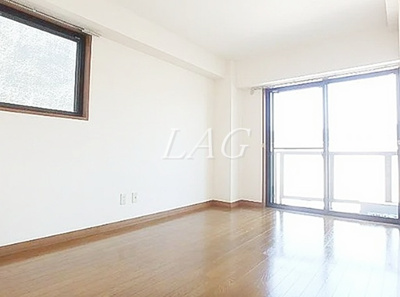 【居間・リビング】 | メゾンベール | 洋室のお部屋です。