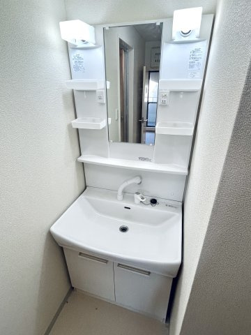 エステージワコーの独立洗面台