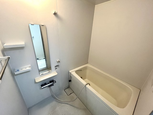 エステージワコーの浴室