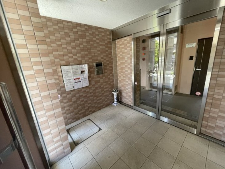 シティコート千川のロビー