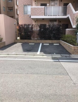 シティコート千川の駐車場