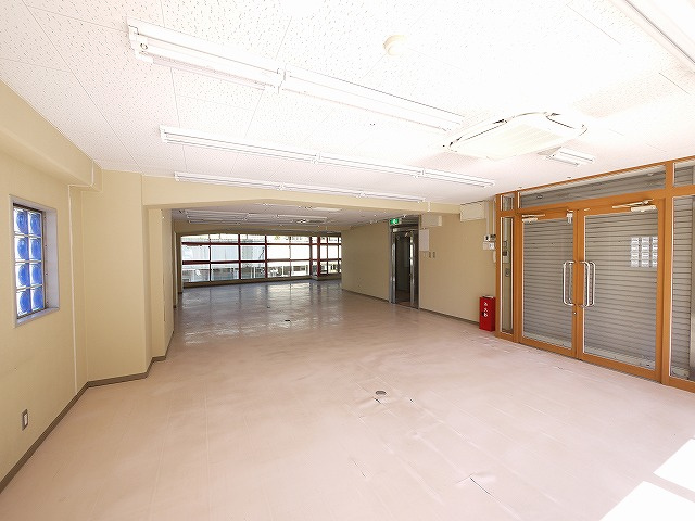 RIVER　SIDE川端の内装
