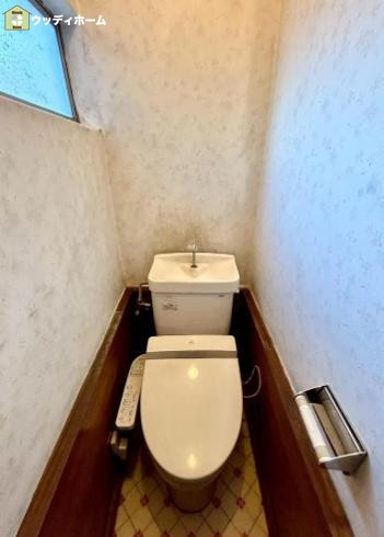 川口市赤井　中古一戸建てのトイレ